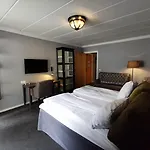 Hotel Scheelsminde 4*