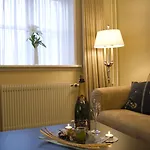 Scheelsminde Otel
