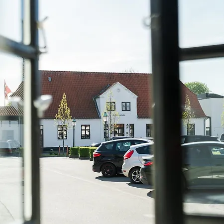 Scheelsminde 4*