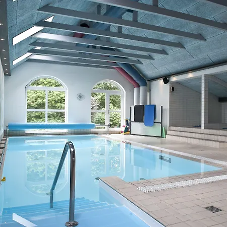 酒店 Scheelsminde 4*