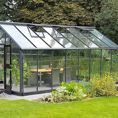 Scheelsminde 4* آلبورغ