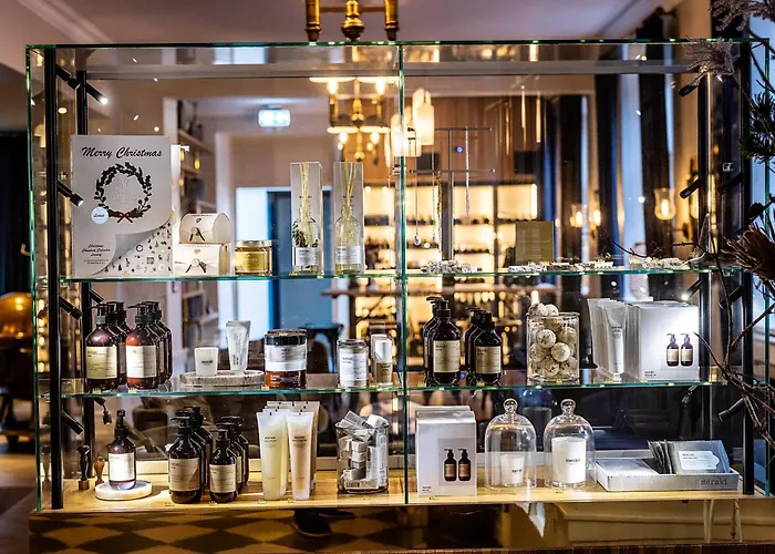 Hotel Scheelsminde 4*