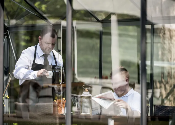 Hotel Scheelsminde 4*